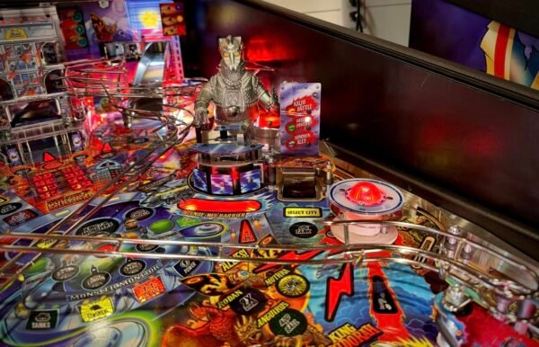 Godzilla Premium Pinball Machine - Image 3