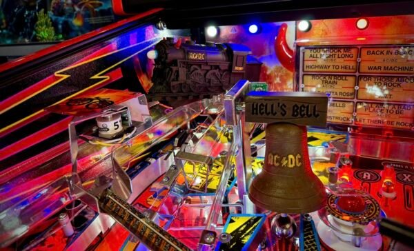 AC/DC (Luci Vault Premium Edition) - Image 8